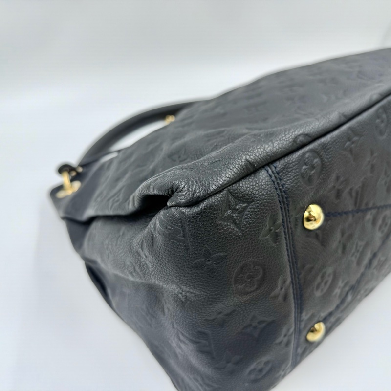 LV夜黑藍牛皮壓紋金釦MM手提棍把包M93448-11