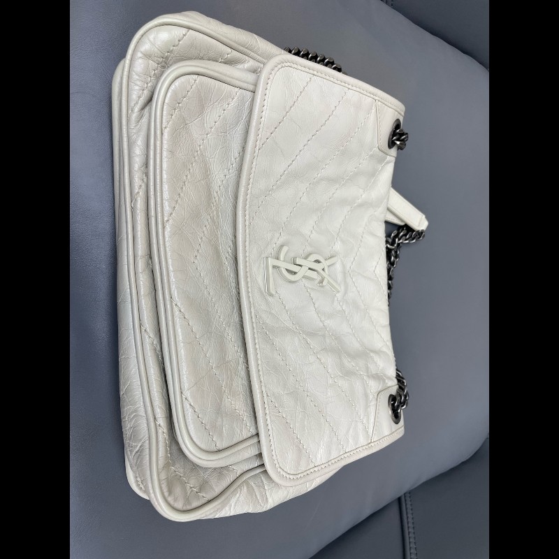 YSL Niki 中號 D扣 奶油白油蠟皮肩背包斜背包-6