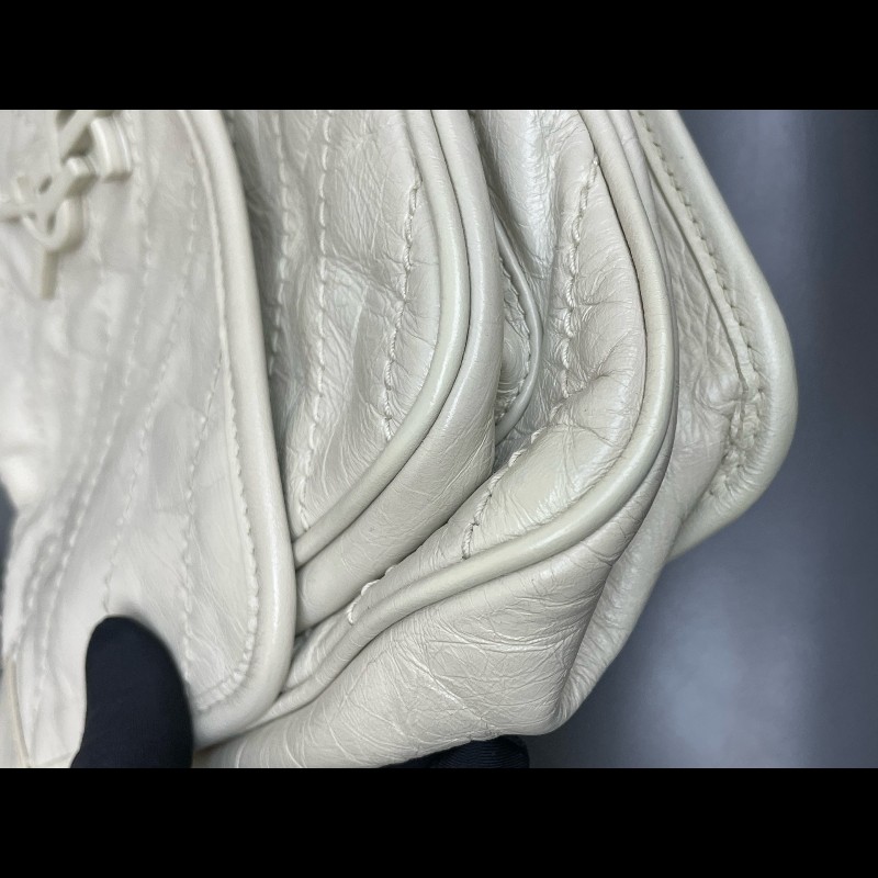 YSL Niki 中號 D扣 奶油白油蠟皮肩背包斜背包-16