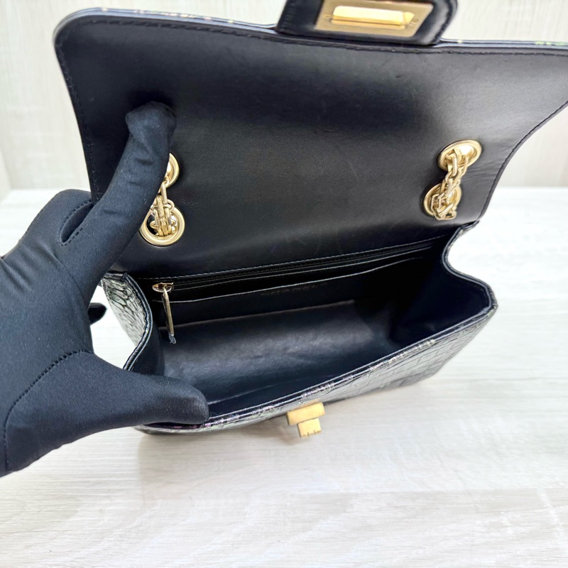 CHANEL黑金鱷魚壓紋牛皮MINI2.55埃及系列下蓋包-10