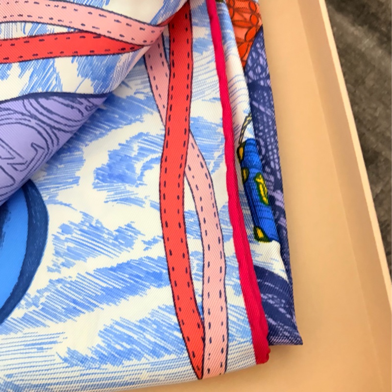 LV 繽紛熱氣球90*90絲巾(藍)-4