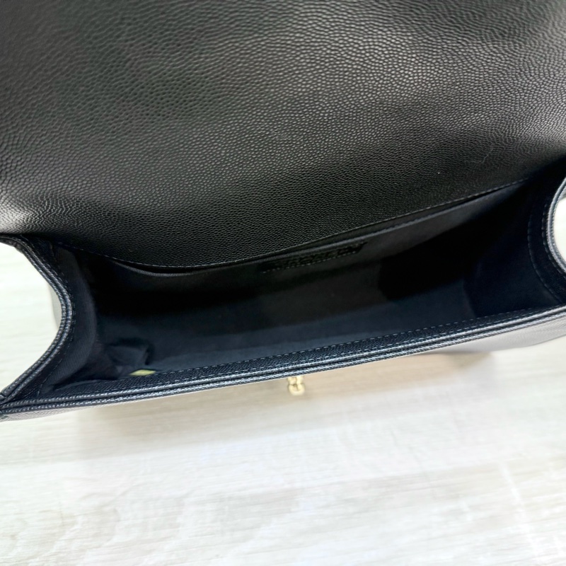 CHANEL黑色荔枝皮亮金釦BOY25/A67086-15