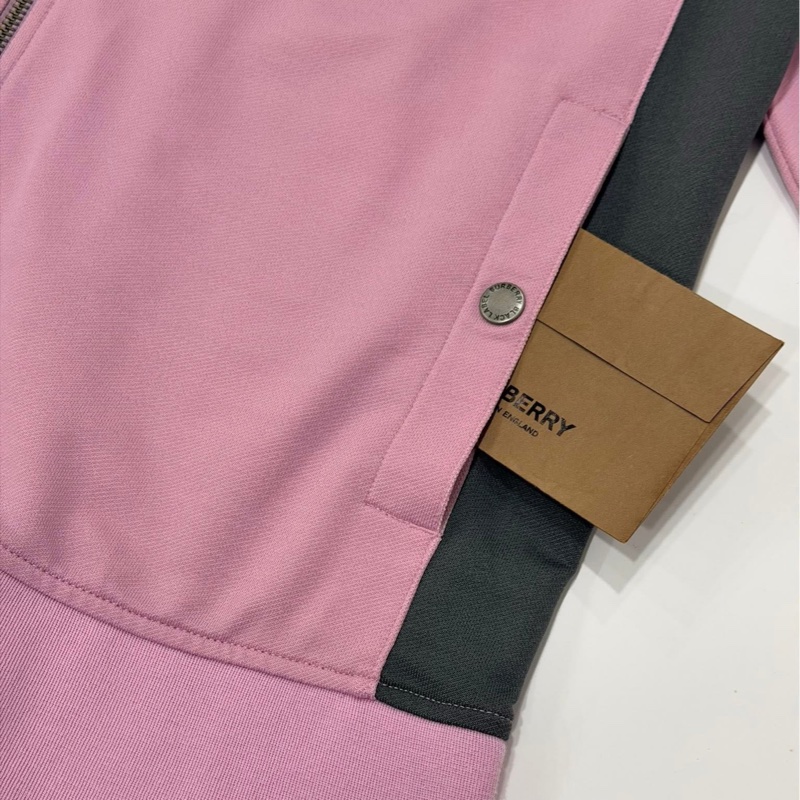 BURBERRY 黑標 粉紅深灰拼色刺繡連帽外套(帽可拆)-6