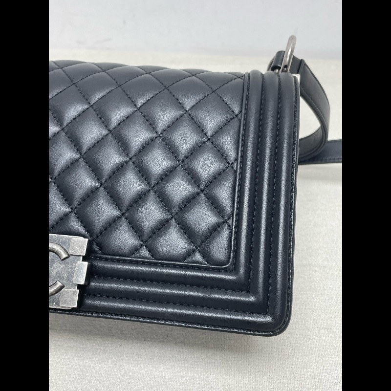 Chanel 黑銀羊皮leboy中號25cm-11