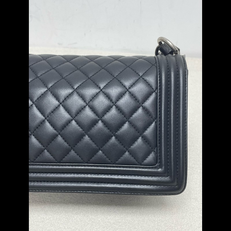 Chanel 黑銀羊皮leboy中號25cm-13