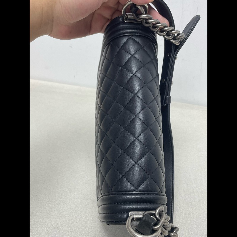 Chanel 黑銀羊皮leboy中號25cm-14