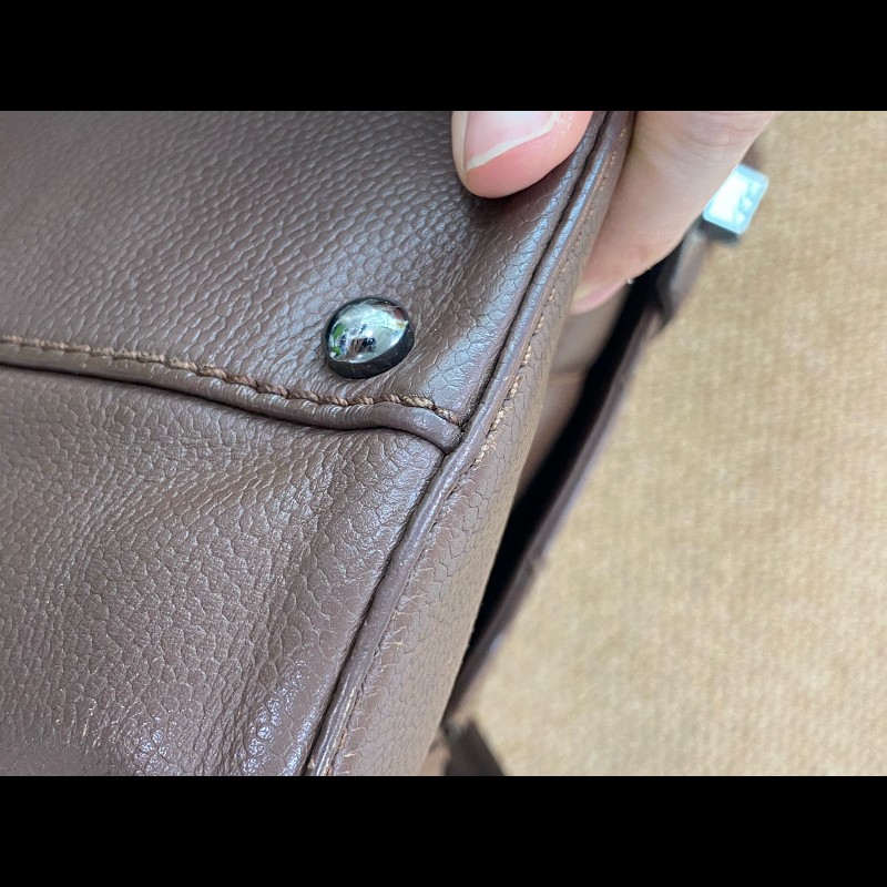 CHANEL vintage棕色牛皮中古2.55旋扣翻蓋肩背包-11