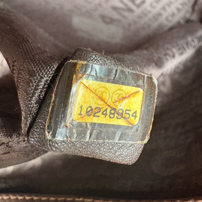 CHANEL vintage棕色牛皮中古2.55旋扣翻蓋肩背包-13