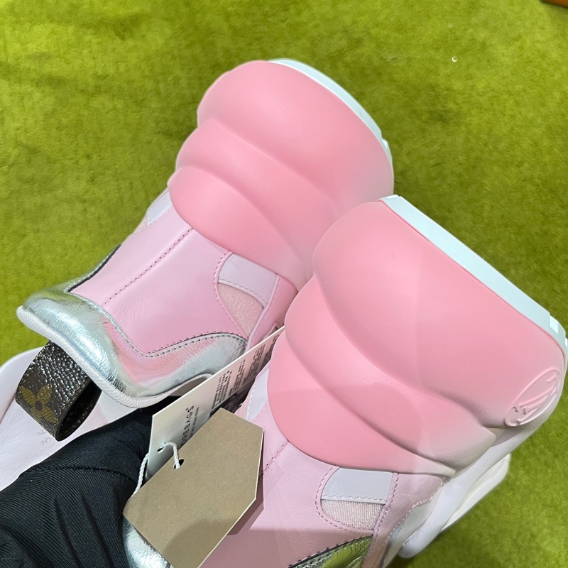 LV Archlight櫻花粉漸變老爹鞋 36碼 99新-3