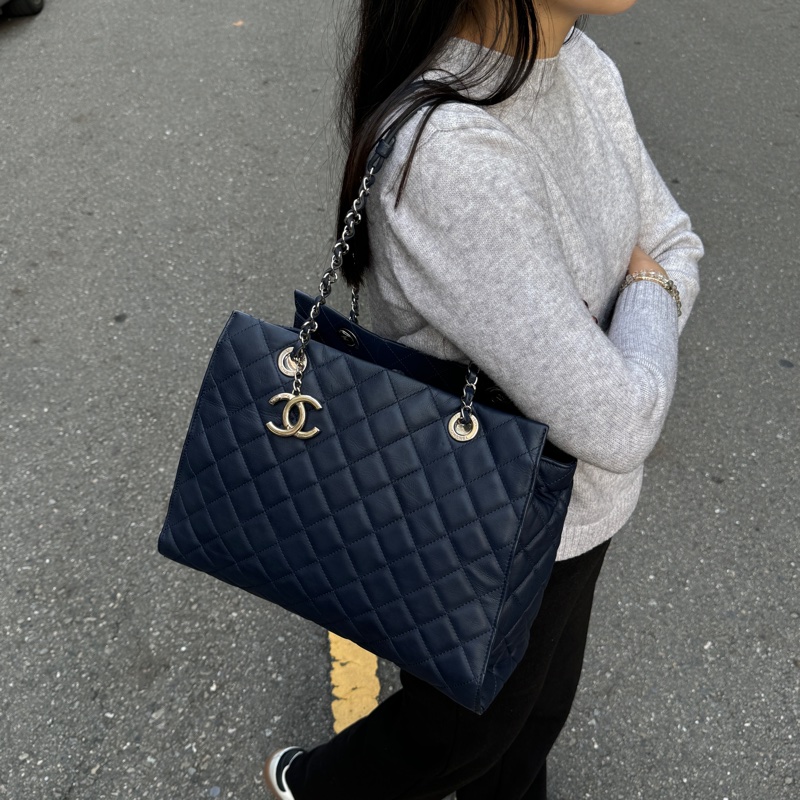 【極新🎁】 Chanel 香奈兒 經典羊皮 菱格紋托特包 專櫃28.6萬！-28