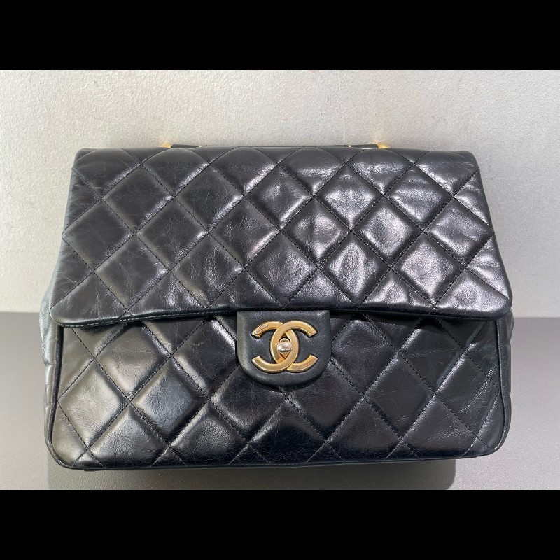 Chanel  handle 菱格孟買 黑金 復古郵差包 油蠟皮 可手提可斜挎-7