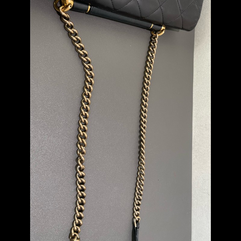 Chanel  handle 菱格孟買 黑金 復古郵差包 油蠟皮 可手提可斜挎-30