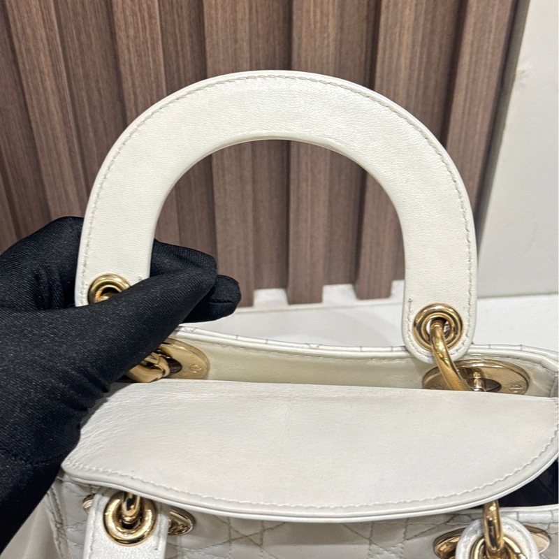 【全網最低價✨ 95%新✨有盒有塵袋】Lady Dior Mini 三格戴妃奶油白色-7