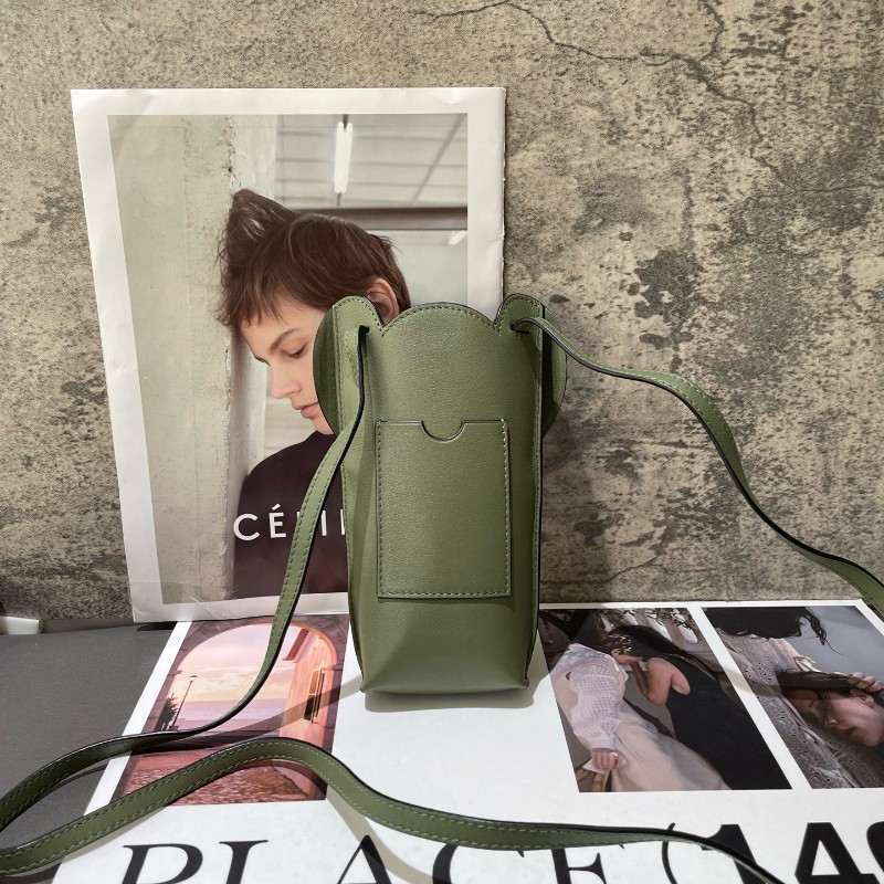 LOEWE 小象造型Anagram綠色 手機包 斜背包-1