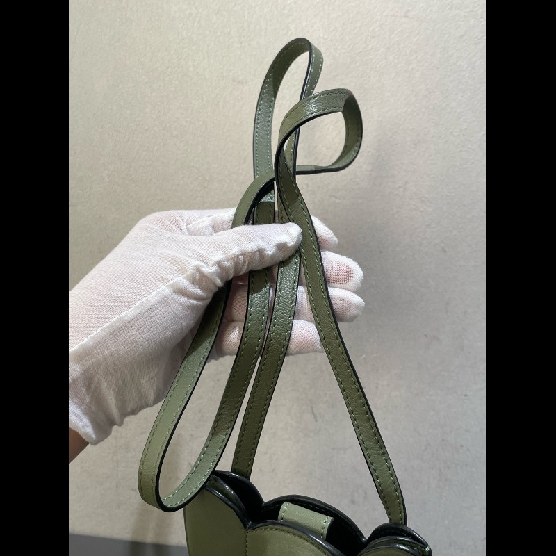 LOEWE 小象造型Anagram綠色 手機包 斜背包-25