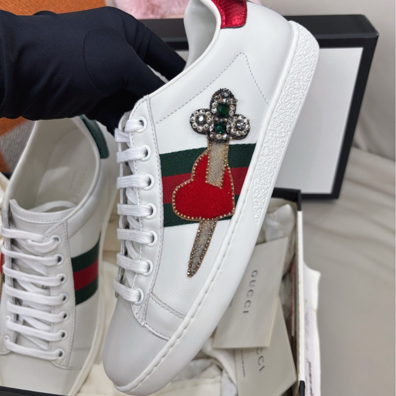 Gucci 刺繡款小白鞋，35.5碼(偏大適合37左右)，全新未使用-3
