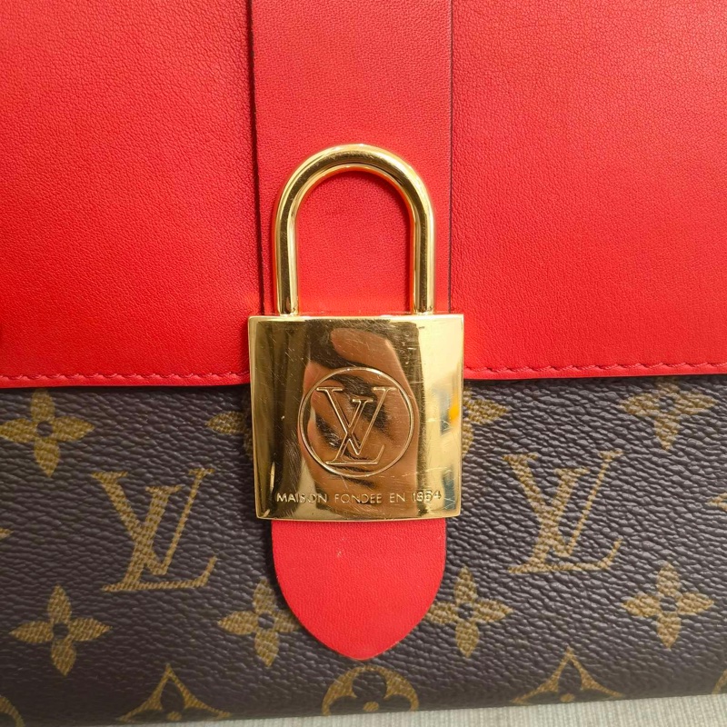 LV/路易威登 locky bb 老花拼紅色鎖頭包 芯片款 98新  尺寸：20*16*7.5cm-9