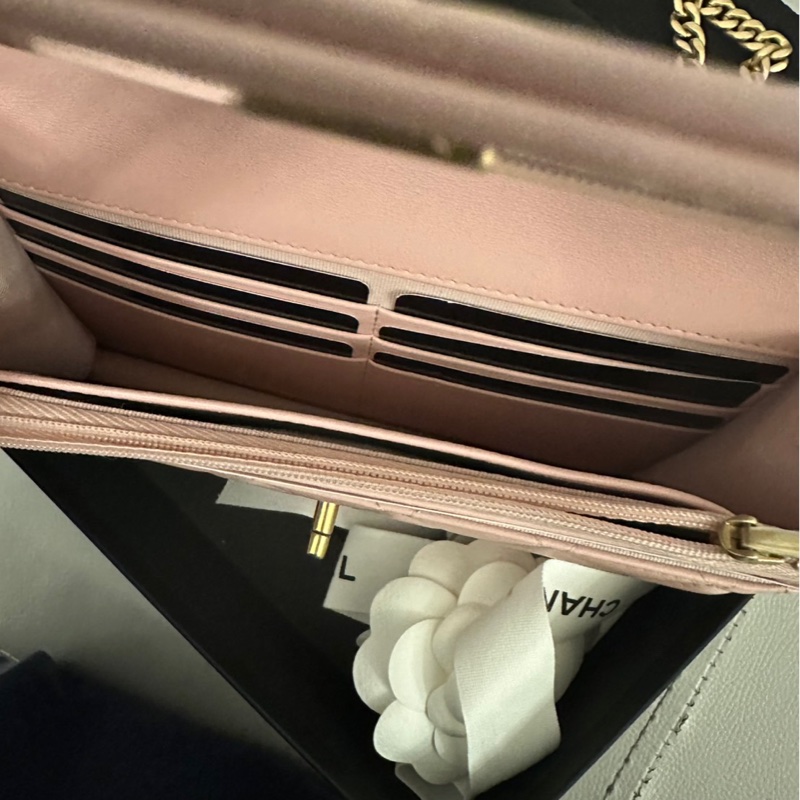 Chanel woc 斜背包 淡粉色 菱格紋小羊皮-山茶花調節扣-9