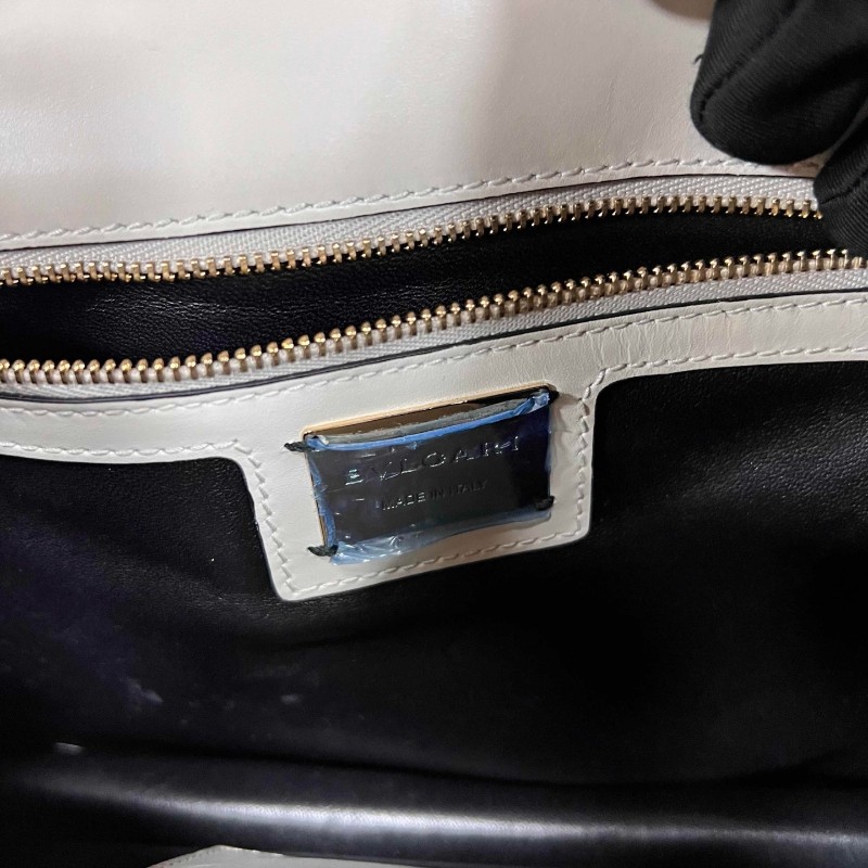 BVLGARI Serpenti Forever 中號蛇頭鏈條包 限定款白瑪瑙花卉-25