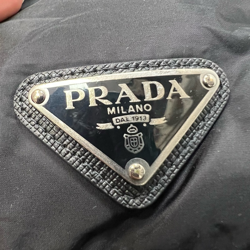 ✨Prada 羽絨外套 專櫃快7萬-4