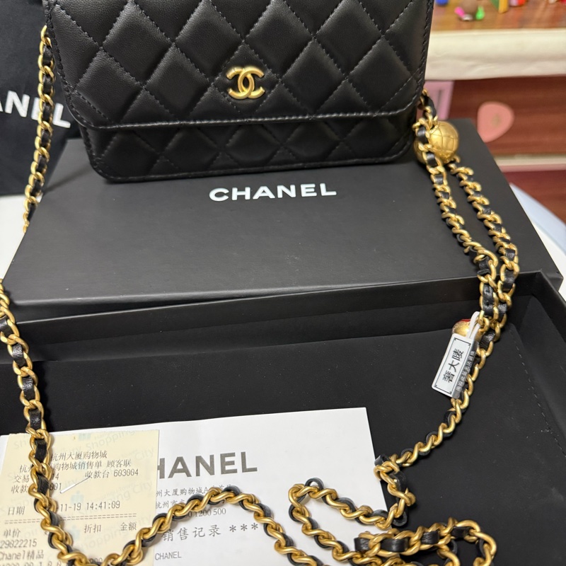 CHANEL WOC MINI-0