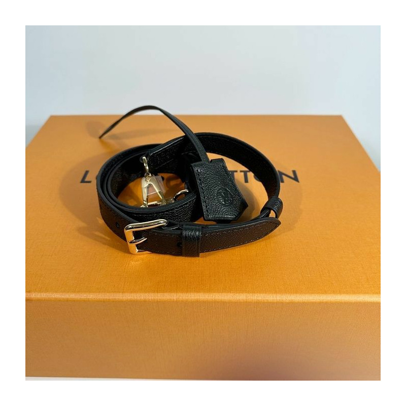 LOUIS VUITTON Madeline BB 肩斜背包 M45977-9