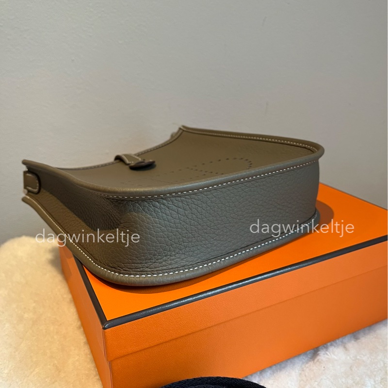 { 歐洲現貨 } 愛馬仕 mini evelyne 大象灰-5