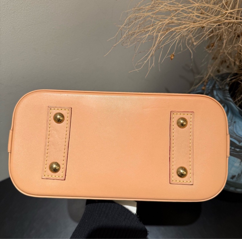 【97%新✨有塵袋】LV alma BB 貝殼手提｜單肩｜斜挎包-4