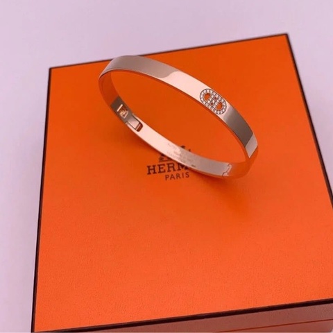 小巴黎二手名牌真品Hermes 豬鼻子 真鑽 金手環 專櫃30萬 SH尺寸 有證書