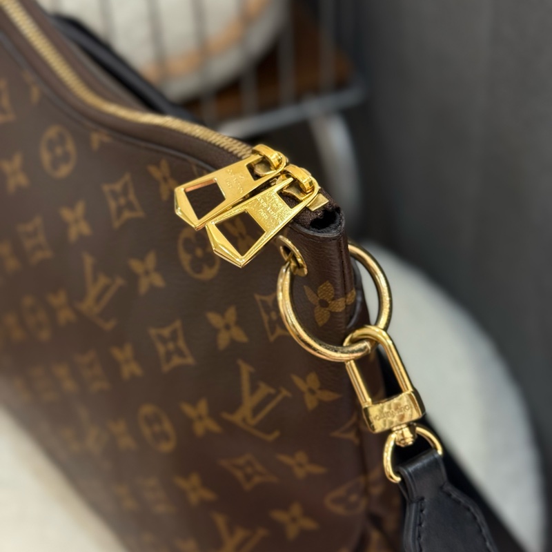 （2023台灣購證）LV Odeon MM 肩斜背包 ✨最新晶片款-10