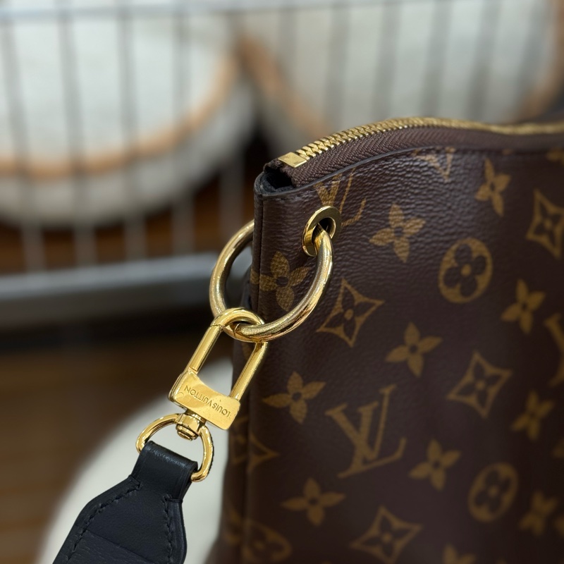 （2023台灣購證）LV Odeon MM 肩斜背包 ✨最新晶片款-11