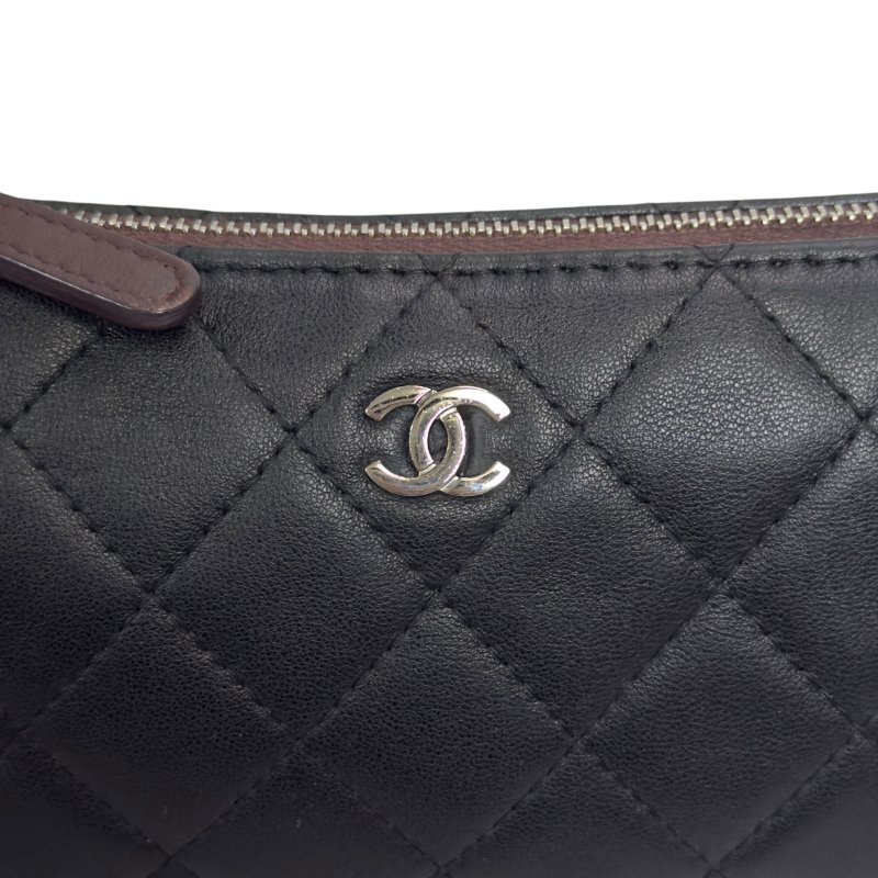 CHANEL *自加鏈>送無品牌扣+無品牌鏈帶* 斜揹袋-5