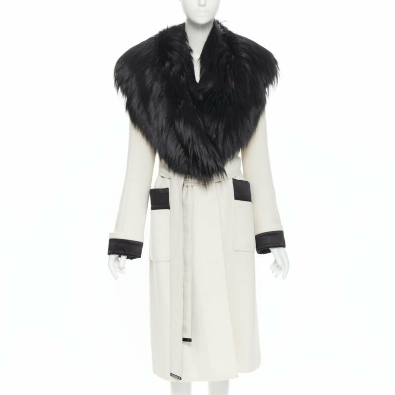 TOM FORD white wool crepe black fox fur collar quilted belted robe coat IT40 S-0