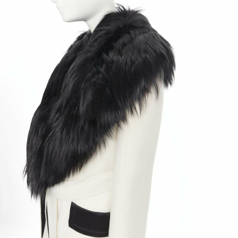 TOM FORD white wool crepe black fox fur collar quilted belted robe coat IT40 S-1