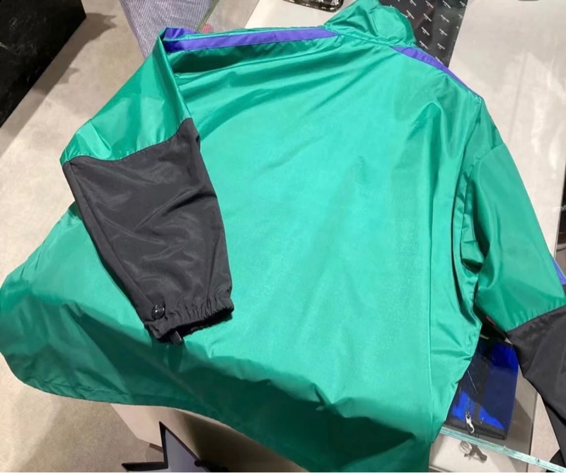 BALENCIAGA 衝鋒衣外套 44號-4