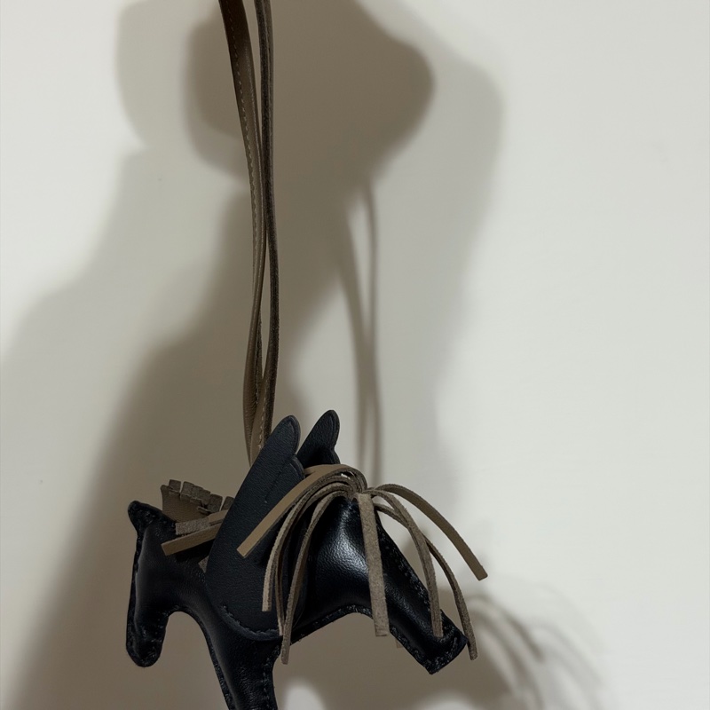 Hermès 小飛馬吊飾1+1-3
