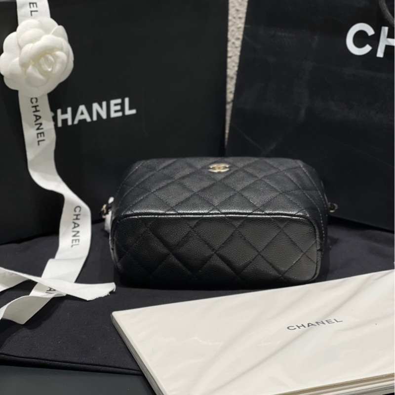 Chanel🈳香奈兒新款黑金25C 25B飯盒包小logo，牛皮荔枝皮全新原膜-11