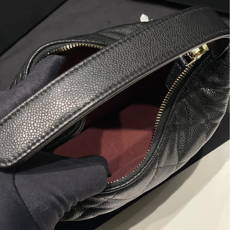 Chanel🈳香奈兒新款黑金25C 25B飯盒包小logo，牛皮荔枝皮全新原膜-12