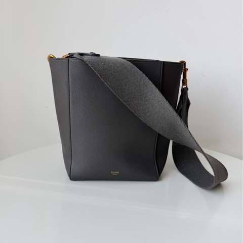 Celine賽琳Sangle Bucket純灰色牛皮單肩包水桶包