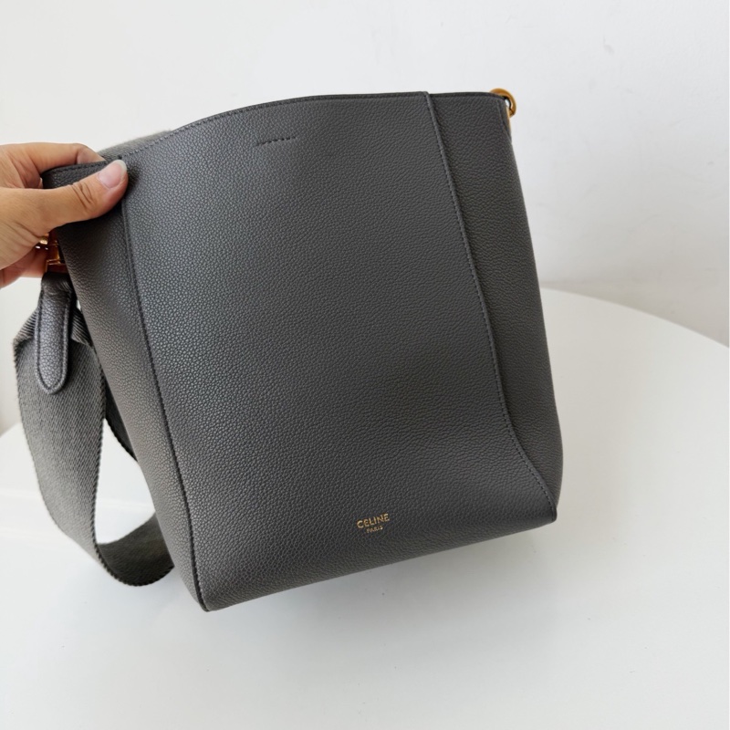 Celine賽琳Sangle Bucket純灰色牛皮單肩包水桶包-1