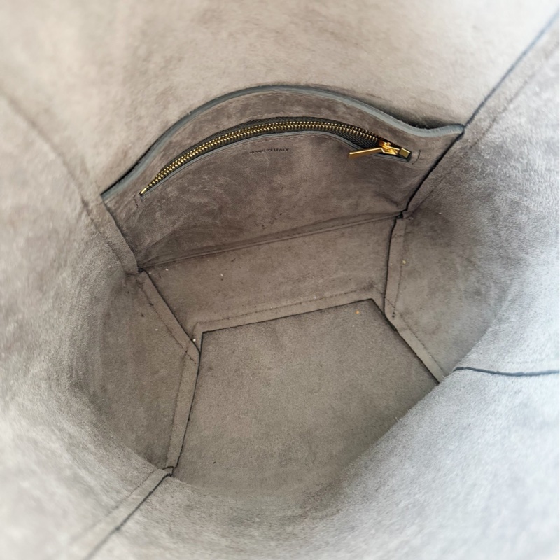 Celine賽琳Sangle Bucket純灰色牛皮單肩包水桶包-9