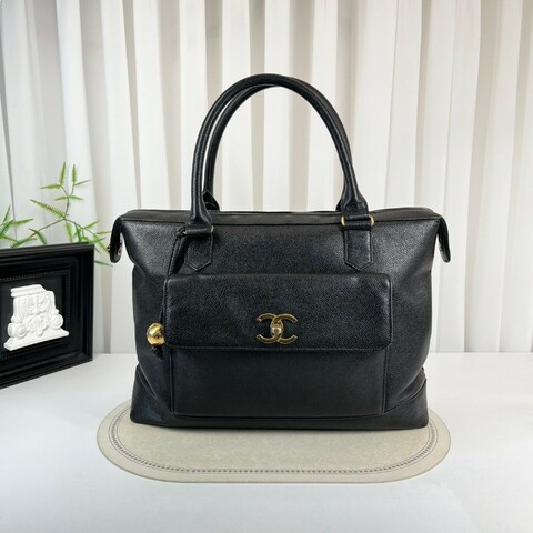 CHANEL 中古金球荔枝皮黑金手提包 大logo 牛皮機場包