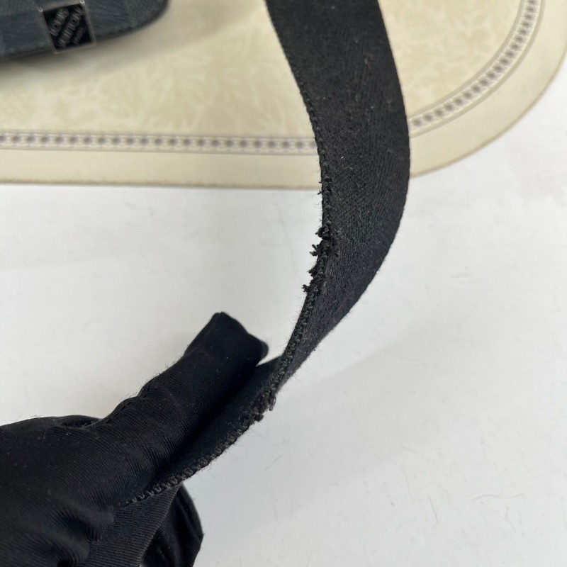 LV路易威登 黑色棋盤格男士單肩包 經典郵差包-14