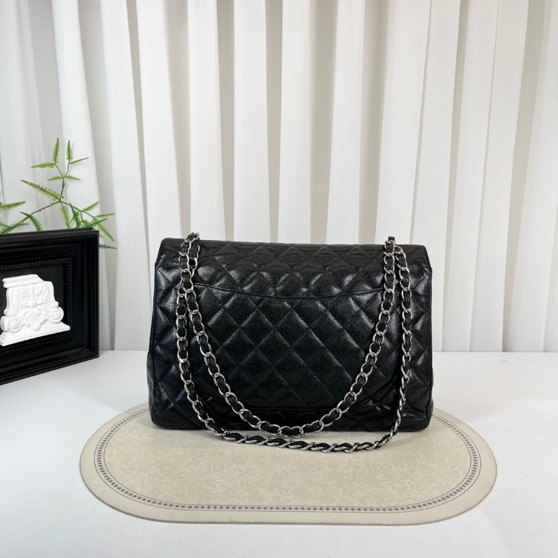 CHANEL Jumbo Classic Flap CF 經典菱格皮穿鏈鏈條銀扣顆粒壓花 牛皮拼銀色金屬 口蓋包-1