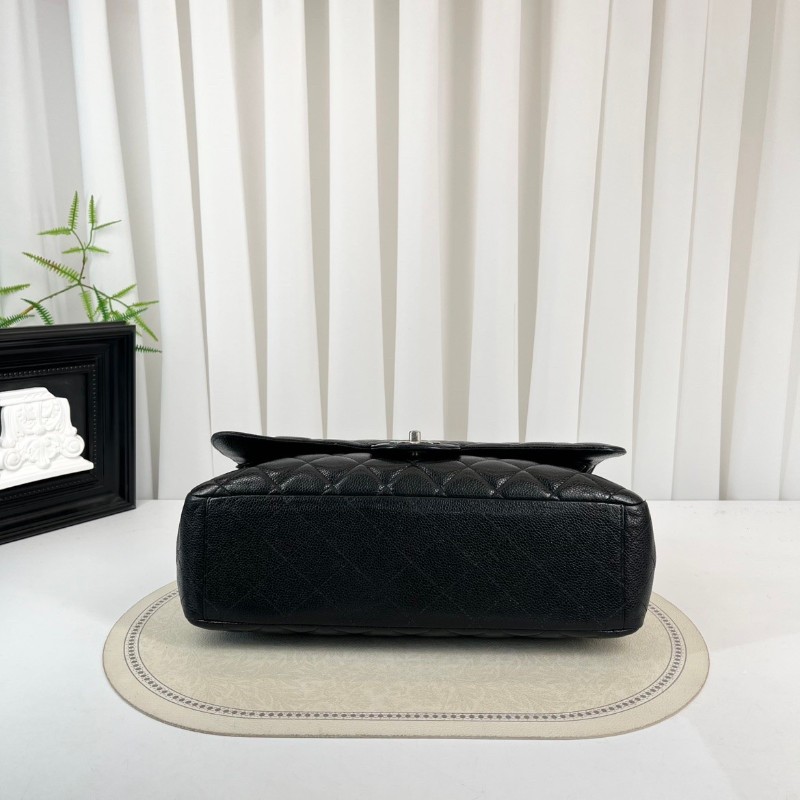 CHANEL Jumbo Classic Flap CF 經典菱格皮穿鏈鏈條銀扣顆粒壓花 牛皮拼銀色金屬 口蓋包-2