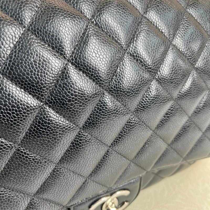 CHANEL Jumbo Classic Flap CF 經典菱格皮穿鏈鏈條銀扣顆粒壓花 牛皮拼銀色金屬 口蓋包-15