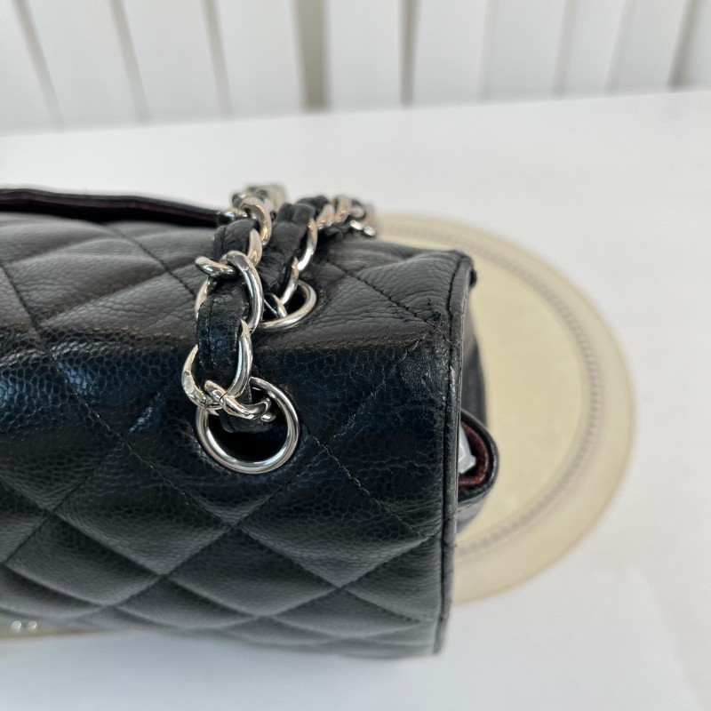 CHANEL Jumbo Classic Flap CF 經典菱格皮穿鏈鏈條銀扣顆粒壓花 牛皮拼銀色金屬 口蓋包-16