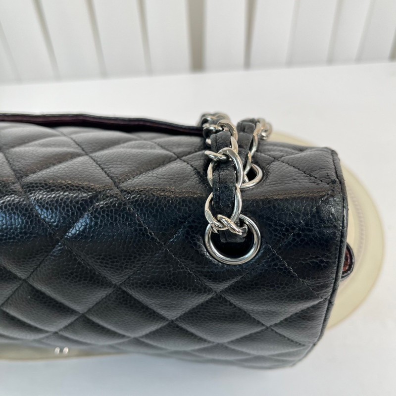 CHANEL Jumbo Classic Flap CF 經典菱格皮穿鏈鏈條銀扣顆粒壓花 牛皮拼銀色金屬 口蓋包-17