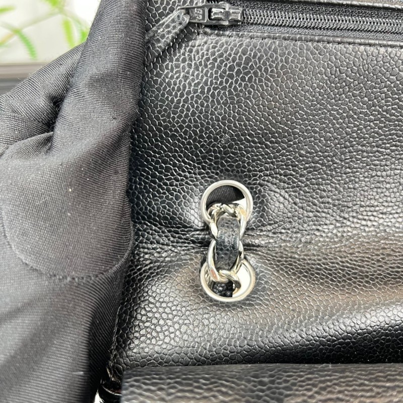 CHANEL Jumbo Classic Flap CF 經典菱格皮穿鏈鏈條銀扣顆粒壓花 牛皮拼銀色金屬 口蓋包-26