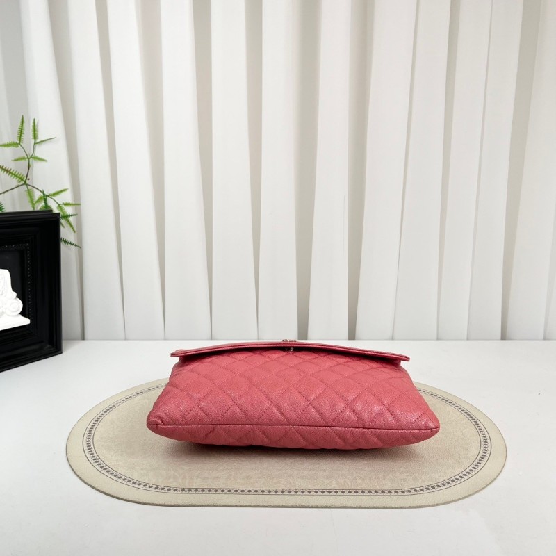 CHANE 粉色荔枝牛皮手拿包-2